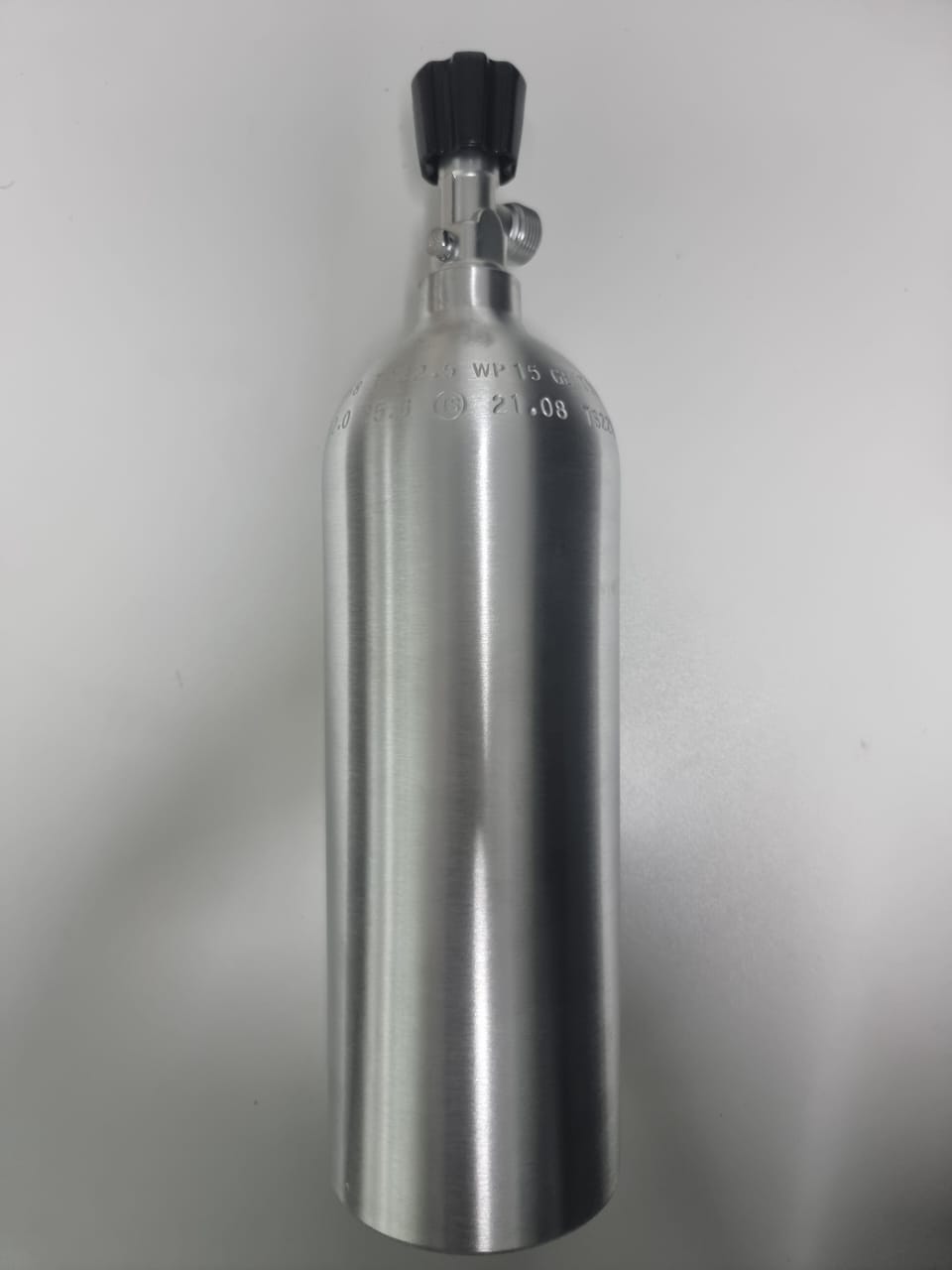 Aluminium CO2 cylinders with CO2 gas
